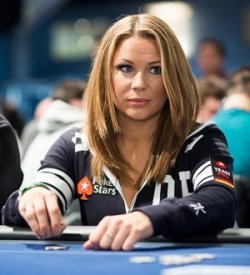 NEIL3792_EPT9DEA_Sandra_Naujoks